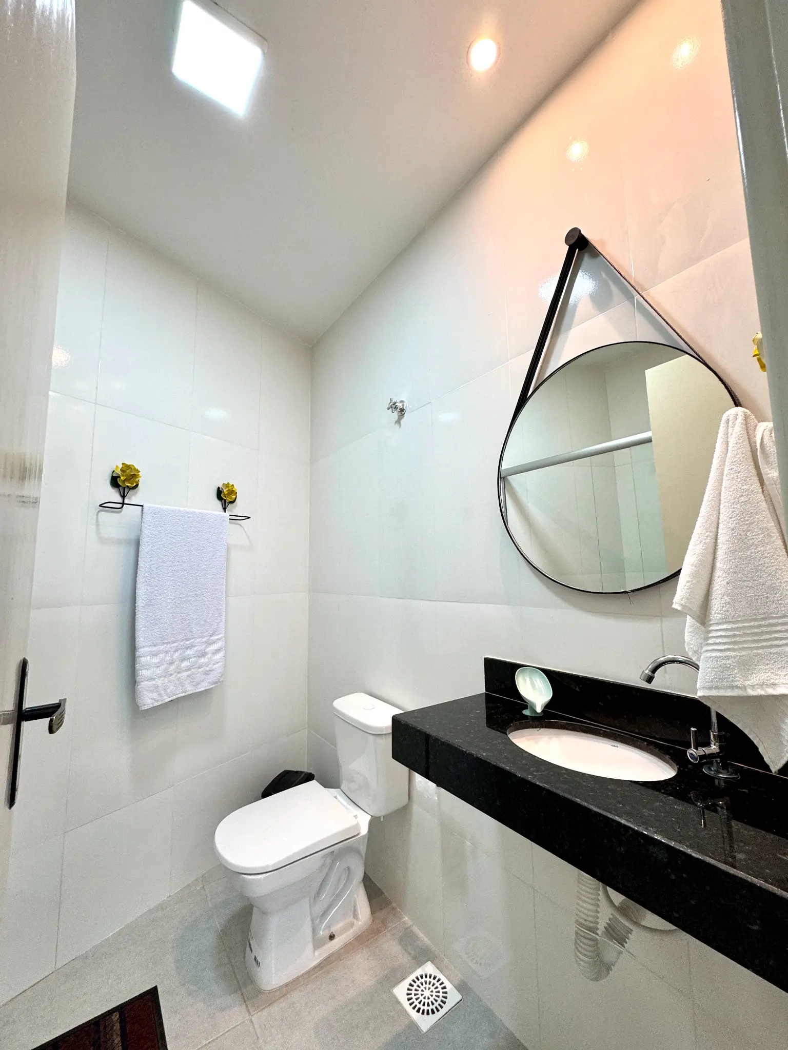 Área externa noturna